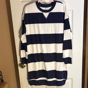 Old Navy Women’s Navy and White Striped Tunic Sweatshirt Dress Medium NWT